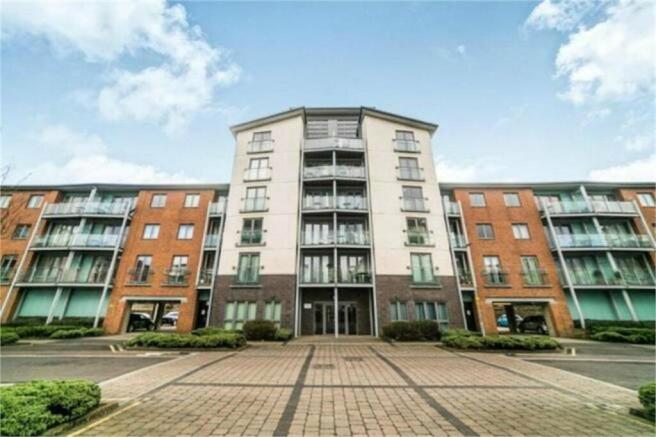 1 bed property, in Willbrook House, £100,000