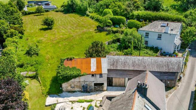 7 bed property, in Bakers Hill, £895,000