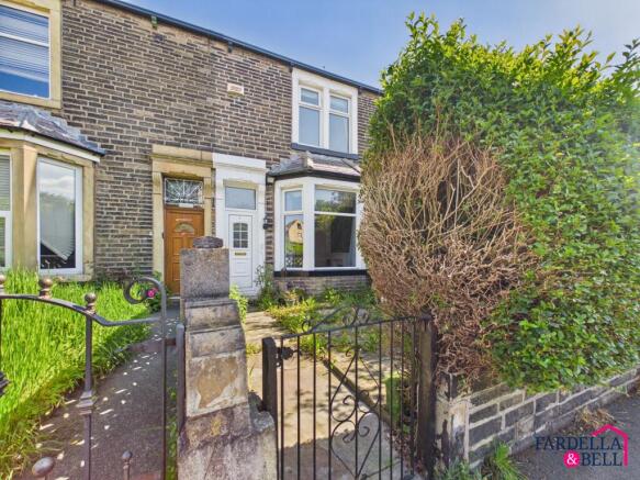 3 bed property, in Montague Road, £130,000