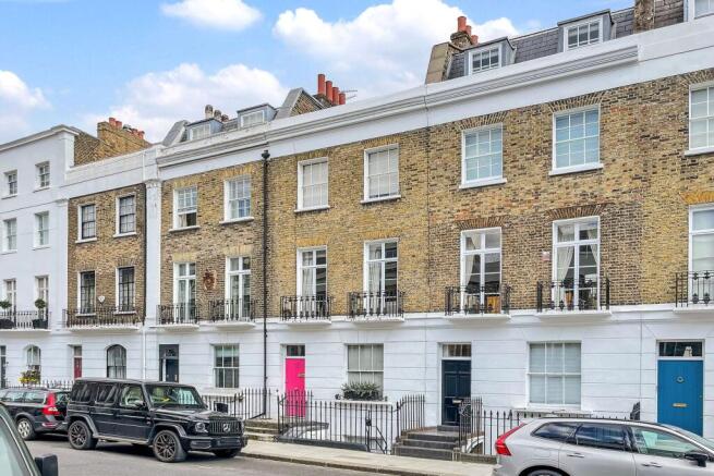 5 bed property, in Sydney Street SW3, £3,150,000