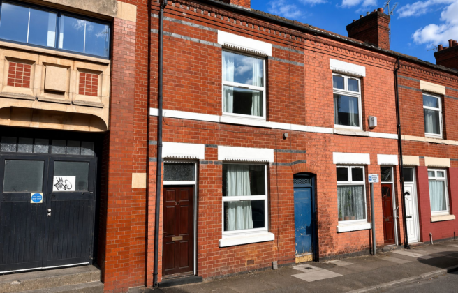 3 bed property, in Ullswater Street, £180,000