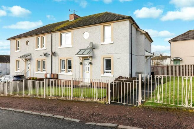 2 bed property, in Nicol Street, £65,000