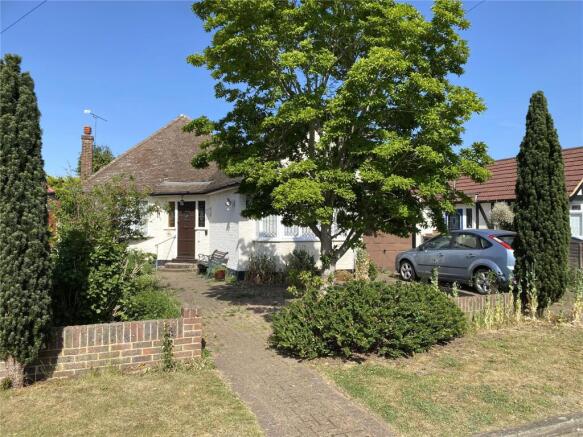 3 bed property, in Winslow Way, £815,000