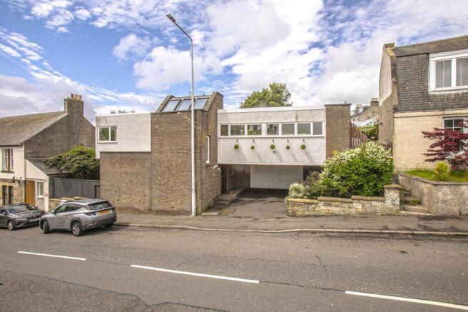 3 bed property, in 34 Townhill Road, £349,950