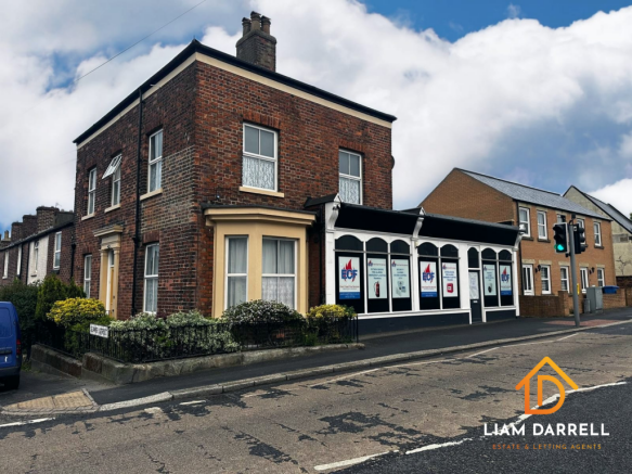 4 bed property, in Seamer Road, £250,000