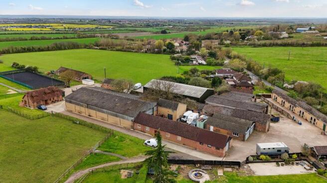 3 bed property, in Solace & Sutton Hall Farms, £2,800,000