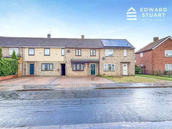 3 bed property, in Swale Avenue, £170,000