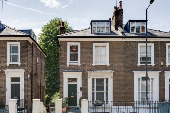 3 bed property, in Lanark Road, £1,200,000
