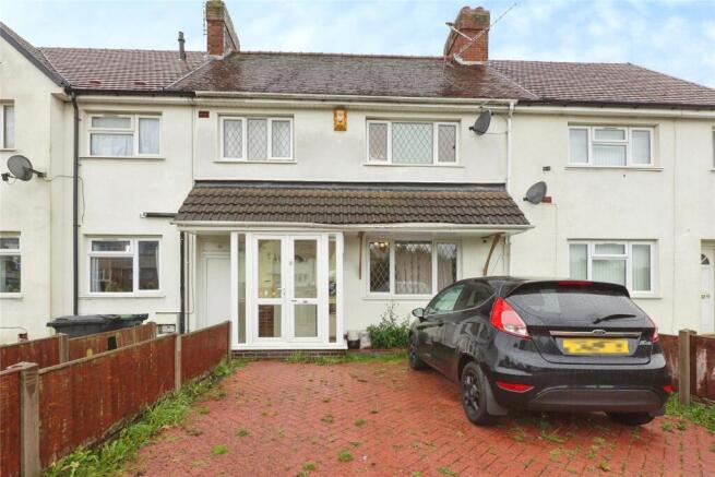 4 bed property, in Black-A-Tree Road, £160,000
