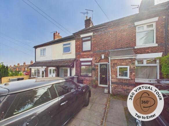 2 bed property, in Crewe Road, £210,000