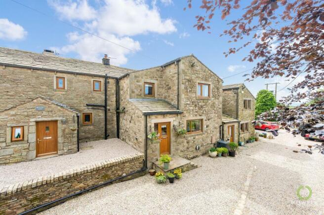 3 bed property, in Ridehalgh Lane, £475,000