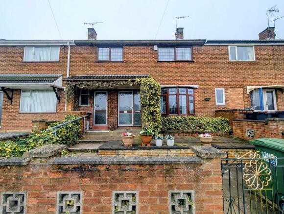 3 bed property, in The Dingle, £160,000