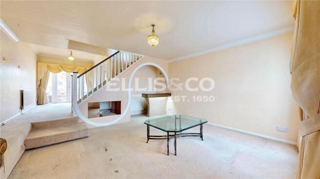 3 bed property, in Lantern Close, £525,000