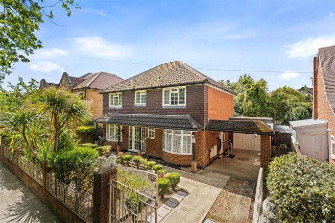 4 bed property, in Burtons Road, £1,150,000