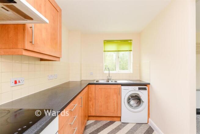 2 bed property, in Waterside, £200,000