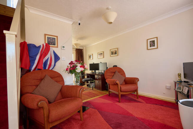 1 bed property, in Loweswater Gardens, £220,000