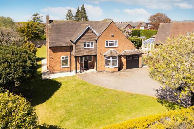 3 bed property, in Coventry Road, £625,000