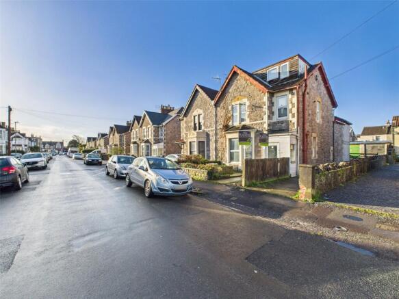 1 bed property, in Swiss Road, £70,000