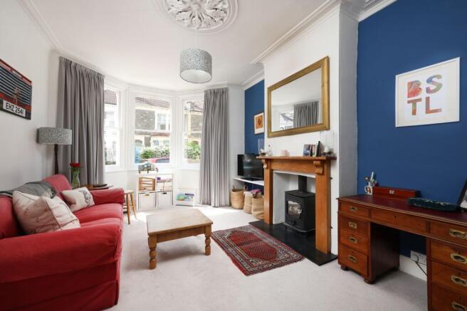 2 bed property, in Wolseley Road, £595,000
