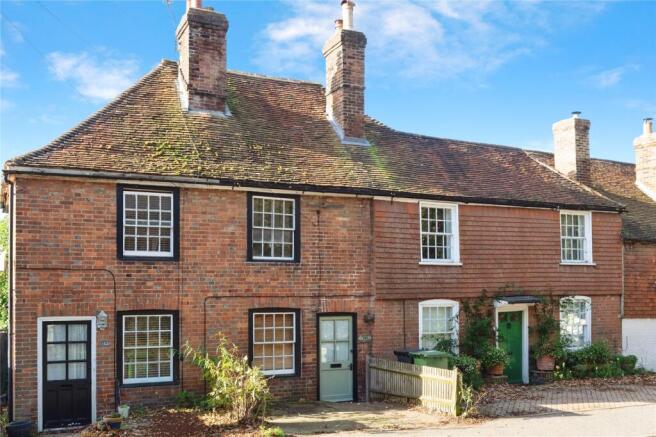 2 bed property, in London Road, £240,000