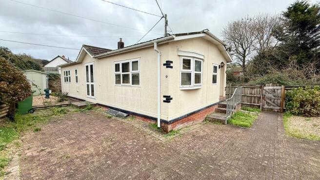 2 bed property, in Hilton Park Homes, £163,000