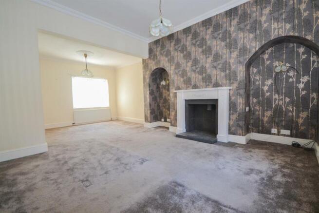 3 bed property, in High Row, £74,995