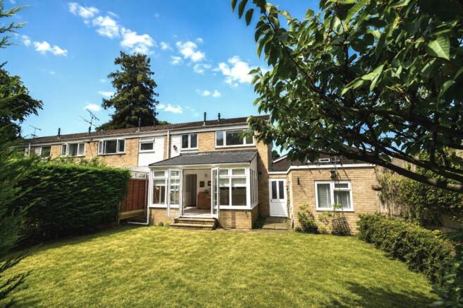 3 bed property, in Netherby Park, £600,000