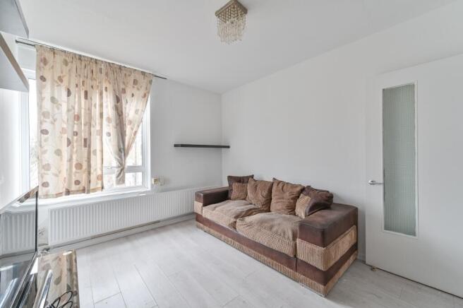 Land, in Grove Lane, £300,000