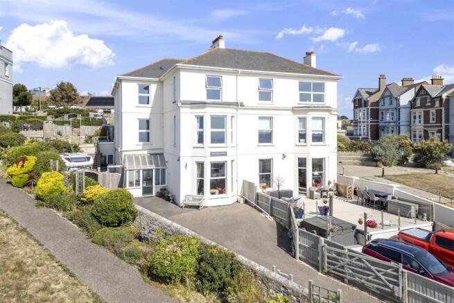 7 bed property, in Seaton, £780,000