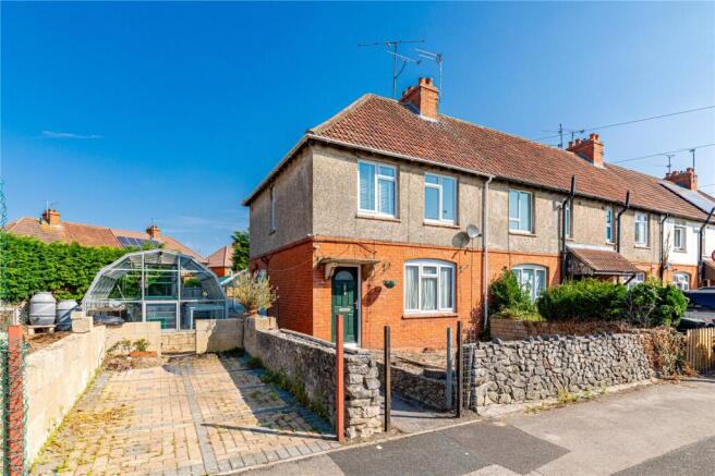2 bed property, in Roseland Avenue, £190,000
