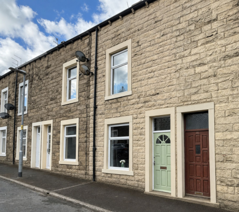 3 bed property, in Cobden Street, £130,000
