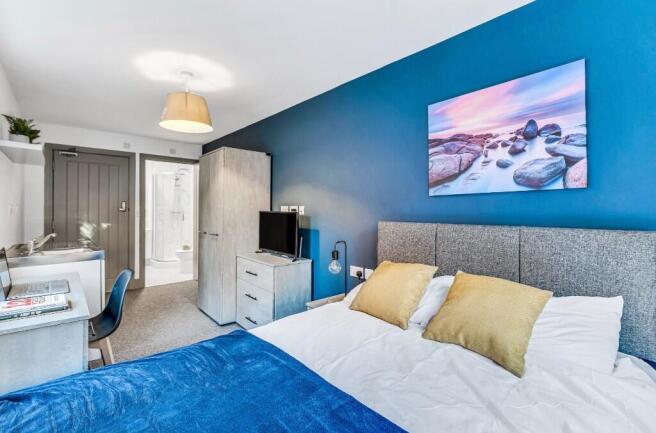 5 bed property, in Melbourne Street, £297,000