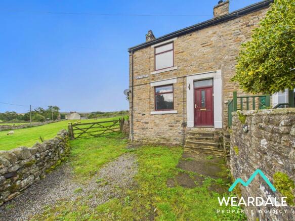 2 bed property, in West Haswicks, £135,000
