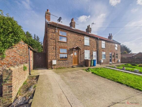 3 bed property, in Bridlington Road, £150,000
