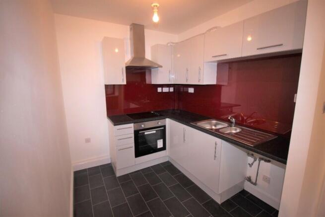 2 bed property, in High Street, £45,000