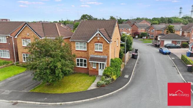 3 bed property, in Rixtonleys Drive, £299,995
