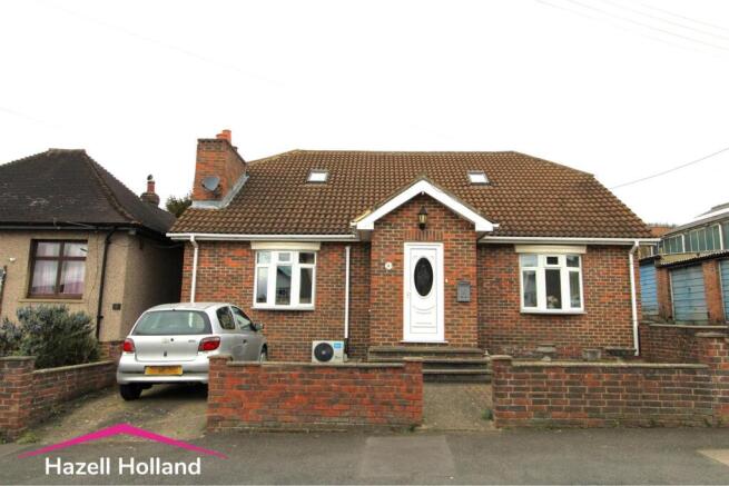 4 bed property, in Bowers Road, £1,000,000