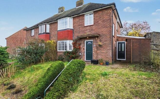 3 bed property, in Eden Avenue, £350,000