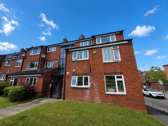 3 bed property, in 115 North Sherwood Street, £80,000