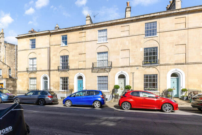 3 bed property, in Daniel Street, £875,000