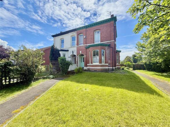 4 bed property, in Portland Street, £299,000