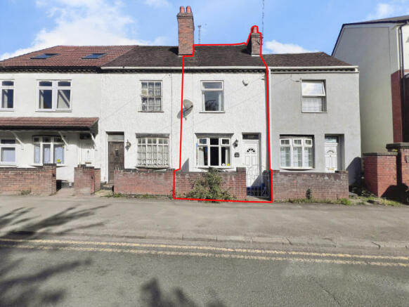 2 bed property, in Queens Road, £160,000