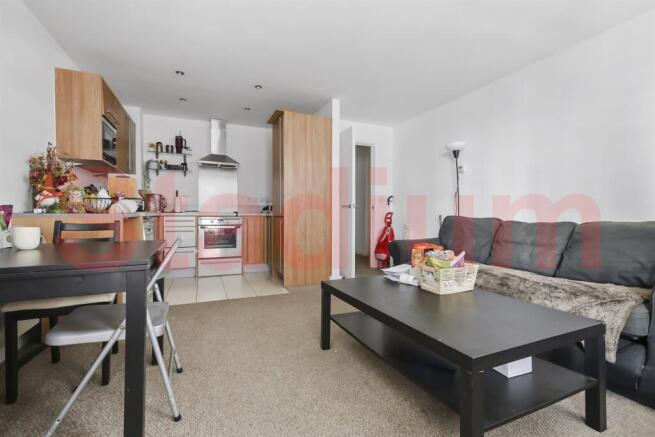 2 bed property, in Vizion 7 N7 Energy Rating B, £525,000
