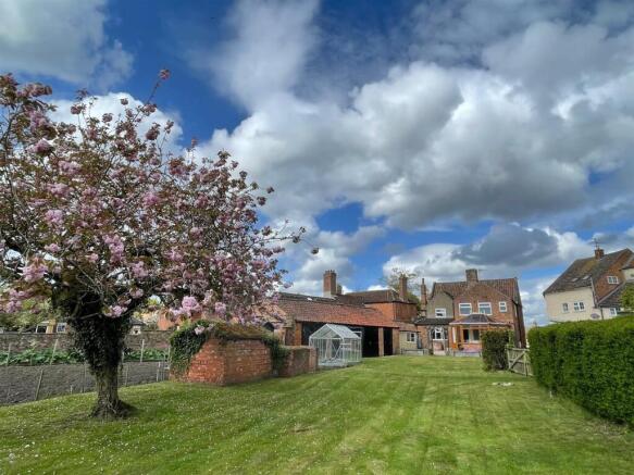 4 bed property, in The Old Bakery, £335,000