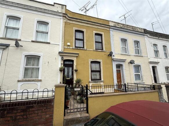 4 bed property, in Campbell Street, £400,000