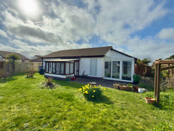 2 bed property, in Padstow, £340,000