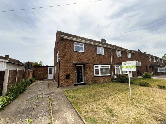 3 bed property, in Harland Road, £375,000