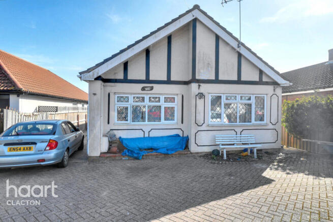 4 bed property, in St Johns Road, £350,000