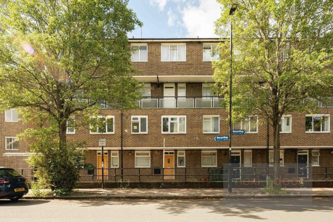 3 bed property, in Caldwell Street, £485,000