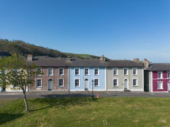 4 bed property, in Belle Vue Terrace, £535,000